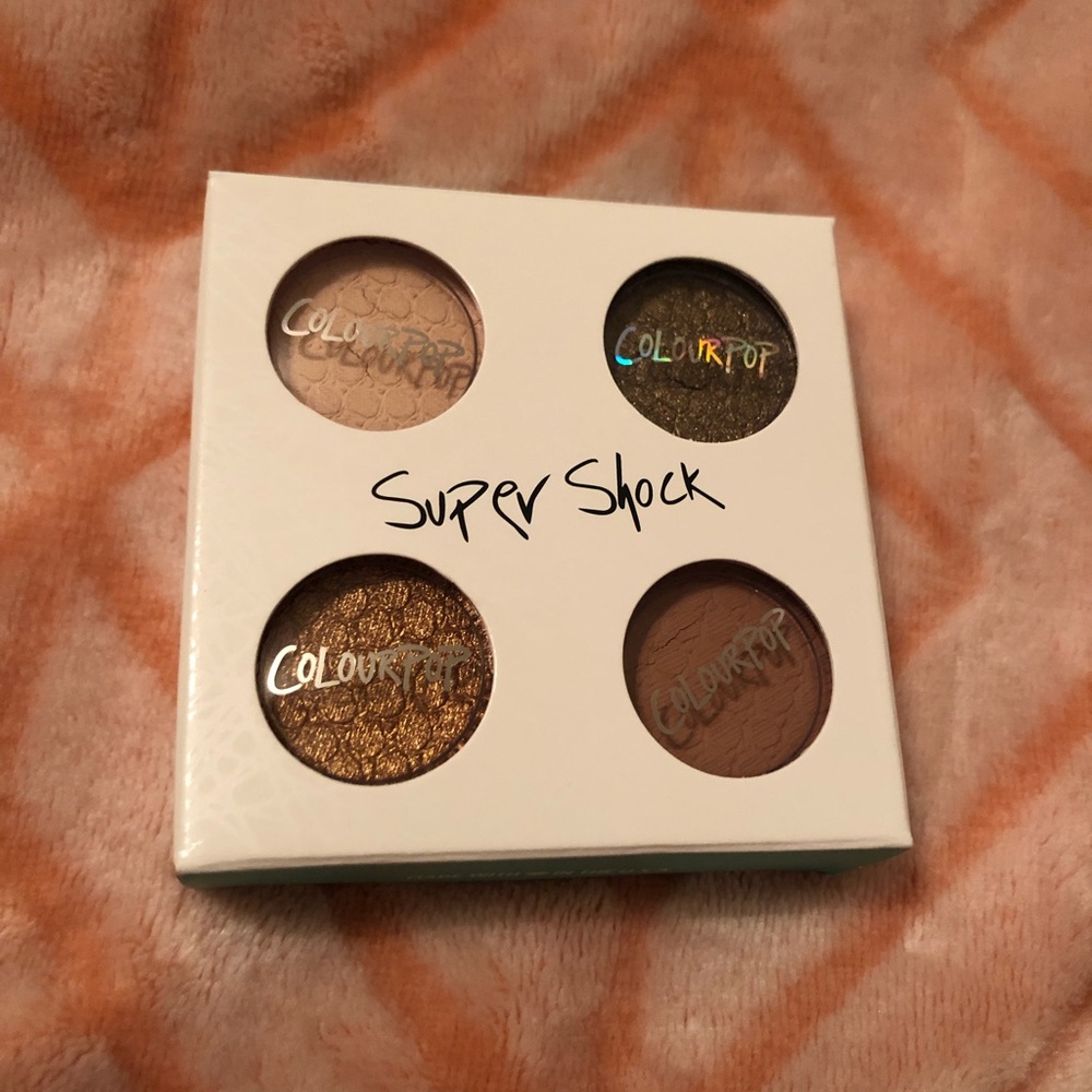 Eye shadow